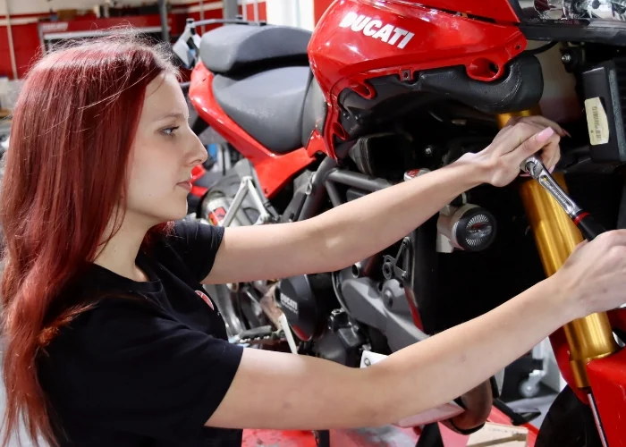 Einblicke in die Werkstatt von Niederrhein Moto in Geldern