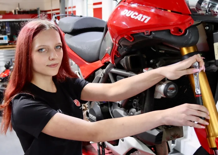 Einblicke in die Werkstatt von Niederrhein Moto in Geldern